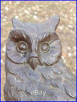 1925 Rare Solid Antique Cast Iron Owl On Tree Stump Door Stop