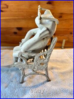 9 Pound Cast Iron Doorstop Frog w Glasses On Bench White Floral Garden Decor VTG