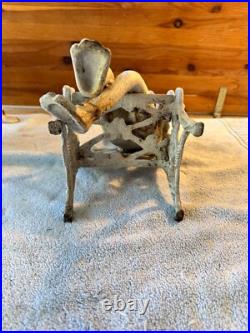 9 Pound Cast Iron Doorstop Frog w Glasses On Bench White Floral Garden Decor VTG