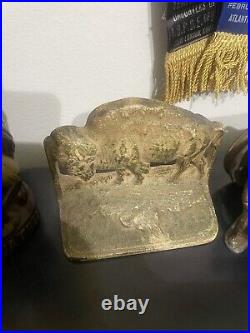 ANTIQUE JUDD Buffalo CAST IRON DOORSTOP HEAVY ART STATUE BOOKEND ANTIQUE JUDD Buffalo CAST IRON DOORSTOP HEAVY ART STATUE BOOKEND