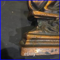 ANTIQUE VICTORIAN HEAVY CAST IRON LION DOORSTOP excellent condition