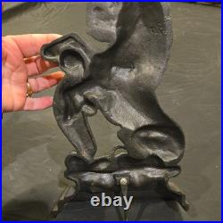 ANTIQUE VICTORIAN HEAVY CAST IRON LION DOORSTOP excellent condition