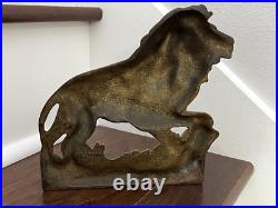 ANTIQUE VINTAGE c. 1930 CREATION Co PAINTED IRON LION DOORSTOP