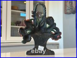 Antique Americana Hubley Cast Iron Decorative Flower Basket Doorstop Antique Americana Hubley Cast Iron Decorative Flower Basket Doorstop