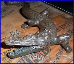 Antique Cast Iron Crocodile Alligator Doorstop Paper Weight Reptile Pet