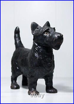 Antique Cast Iron Hubley Black Scottish Terrier Dog Doorstop Garden Sculpture