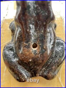 Antique Cast Iron Hubley Frog Lamp base figurine doorstop door 6 flag display