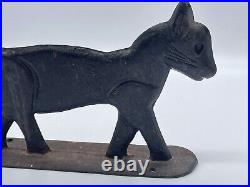 Antique Cast Iron Metal DOORSTOP Door Stop BOOT SCRAPER Standing CAT KITTEN Antique Cast Iron Metal DOORSTOP Door Stop BOOT SCRAPER Standing CAT KITTEN