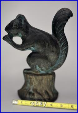 Antique Cast Iron Squirrel Door Stop Eating A Nut Sitting On A Stump