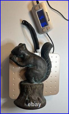 Antique Cast Iron Squirrel Door Stop Eating A Nut Sitting On A Stump