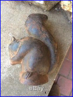 Antique Cast Iron Squirrel Eating Nut Doorstop Door Stop With Markings
