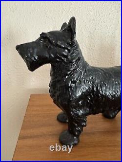 Antique HUBLEY Scottish Terrier Dog Doorstop Cast Iron Statue Black