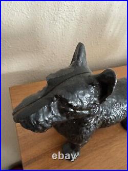 Antique HUBLEY Scottish Terrier Dog Doorstop Cast Iron Statue Black