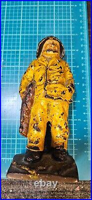 Antique Heavy Cast Iron Fisherman Doorstop Old Salt in Yellow Jacket Nautical Antique Heavy Cast Iron Fisherman Doorstop Old Salt in Yellow Jacket Nautical