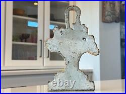 Antique Hubley Americana Decorative Yellow Flower Basket Cast Iron Door Stop Antique Hubley Americana Decorative Yellow Flower Basket Cast Iron Door Stop