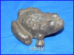 Antique Hubley Cast Iron Frog Door Stop Paperweight 4 lbs. 7 oz. 5 1/2