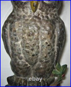 Antique Hubley Toy Co. USA # 254 Owl Tree Stump Holly Berries Cast Iron Doorstop