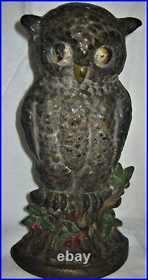 Antique Hubley Toy Co. USA # 254 Owl Tree Stump Holly Berries Cast Iron Doorstop