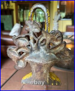 Antique Iron Doorstop Basket of Flowers Orig Paint Cosmos 8 1/2 X 7 1/4