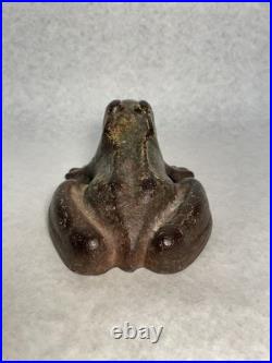 Antique Primitive Home Flower Garden Frog Toad Cast Iron Doorstop Pond Statue