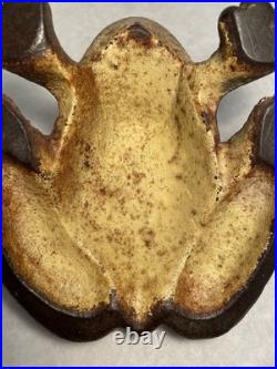Antique Primitive Home Flower Garden Frog Toad Cast Iron Doorstop Pond Statue