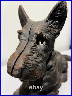 Antique Sitting Scotty Scottish Terrier Cast Iron Dog Doorstop 16 Hubley Antique Sitting Scotty Scottish Terrier Cast Iron Dog Doorstop 16 Hubley
