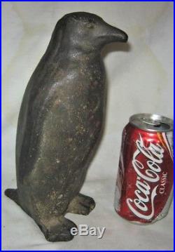 Antique USA Cast Iron Arctic Sea Ice Wild Penguin Bird Statue Doorstop Hubley