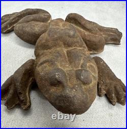 Antique Vintage Large Primitive Cast Iron Frog Garden, Porch, Door Stop Nice Antique Vintage Large Primitive Cast Iron Frog Garden, Porch, Door Stop Nice