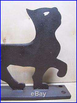 Antique c1920s Cast Iron Cat Boot Scraper Statue Art Doorstop Heart Eye Pa Fndry