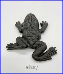 Large Virginia METALCRAFTERS cast iron frog doorstop vintage DOOR STOPPER VM1966 Large Virginia METALCRAFTERS cast iron frog doorstop vintage DOOR STOPPER VM1966