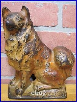 Old MALAMUTE Figural Dog Cast Iron Doorstop c1930 CREATION Co Door Stopper