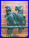 Pair_of_Parrots_FIAT_Old_Cast_Iron_Figural_Birds_Perched_Doorstop_Radio_Speaker_01_ek