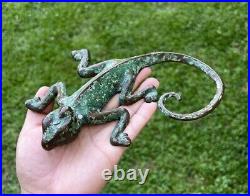 RARE Antique Sherwin Williams Paint & Varnish Chameleon Cast Iron Advertising