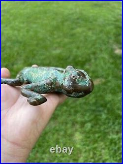 RARE Antique Sherwin Williams Paint & Varnish Chameleon Cast Iron Advertising