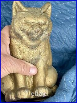 Scarce Antique HUBLEY USA SLEEPING CAT? Doorstop Door Stop Cast Iron Full Roun