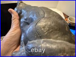 Scarce Antique HUBLEY USA SLEEPING CAT? Doorstop Door Stop Cast Iron Full Roun