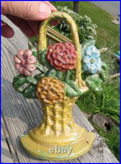 VINTAGE ORIGINAL 1880 1920's HUBLEY FLOWER BOUQUET DOORSTOP CAST IRON VINTAGE ORIGINAL 1880 1920's HUBLEY FLOWER BOUQUET DOORSTOP CAST IRON