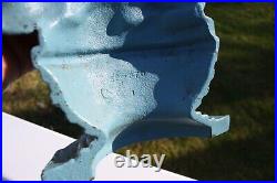 Vintage CAST IRON FLOWER BASKET DOORSTOP Blue