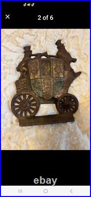 Vintage Cast Iron Doorstop Worcester & London Royal Mail Coach Nuydea
