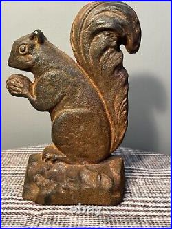 Vintage Cast Iron Squirrel 8 Doorstop Vintage Cast Iron Squirrel 8 Doorstop