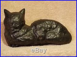 Vintage Cast iron laying rooftop cat door stop massive 13 long 13 pounds