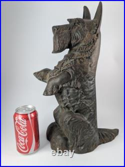 Vintage Scotty Scottish Terrier Cast Iron Dog Doorstop 15 Tall. Very Heavy Vintage Scotty Scottish Terrier Cast Iron Dog Doorstop 15 Tall. Very Heavy