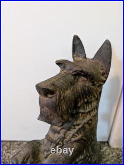 Vintage Scotty Scottish Terrier Cast Iron Dog Doorstop 15 Tall. Very Heavy Vintage Scotty Scottish Terrier Cast Iron Dog Doorstop 15 Tall. Very Heavy