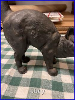 Vintage cast Iron Scaredy Cat Door Stop Vintage cast Iron Scaredy Cat Door Stop