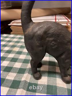 Vintage cast Iron Scaredy Cat Door Stop Vintage cast Iron Scaredy Cat Door Stop