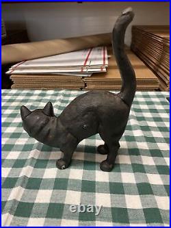 Vintage cast Iron Scaredy Cat Door Stop Vintage cast Iron Scaredy Cat Door Stop