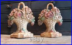 Vintage pair Hubley Cast Iron Doorstops/Bookends Flower Baskets #8 crusty patina