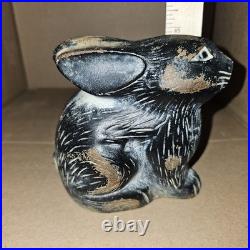Virginia Metalcrafters 1994 Cast Iron Rabbit Bunny Doorstop