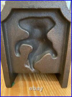 Wisconsin USA Football Badger Cast Iron Art Statue Sculpture Bookend Doorstop Wisconsin USA Football Badger Cast Iron Art Statue Sculpture Bookend Doorstop